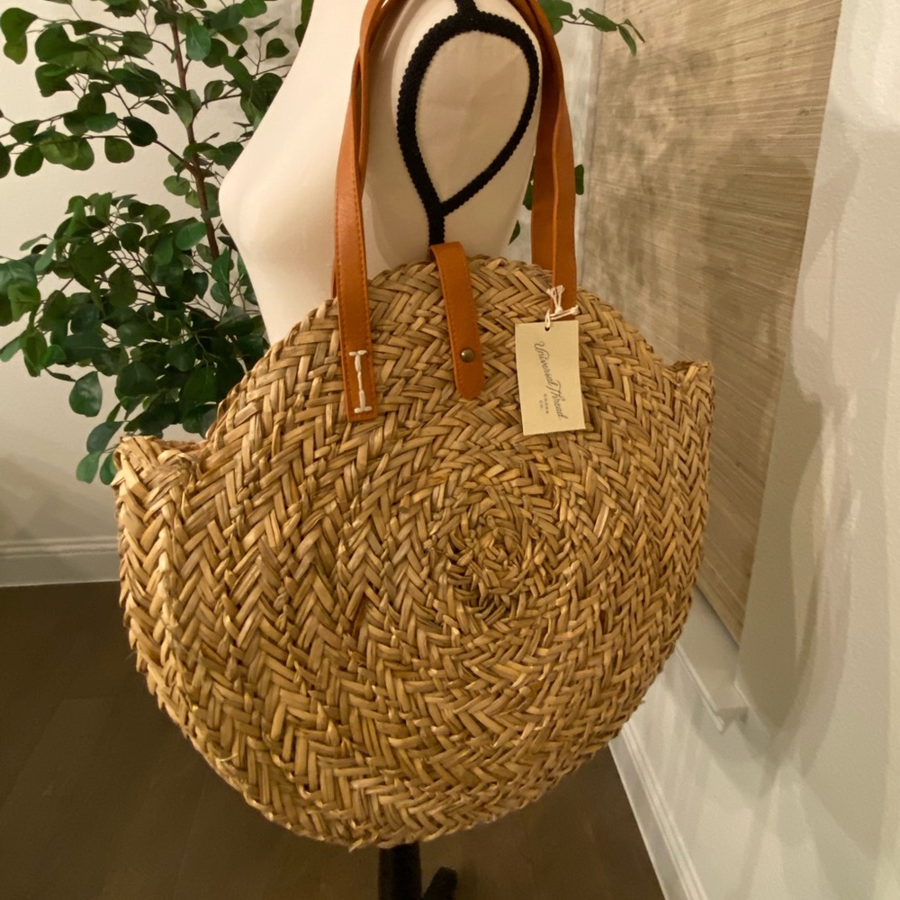 Universal Thread Round Woven Tote